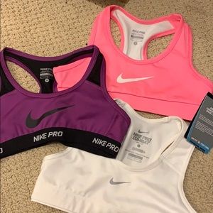 3 Brand New Nike Girls Size 8-9 Sports Bras